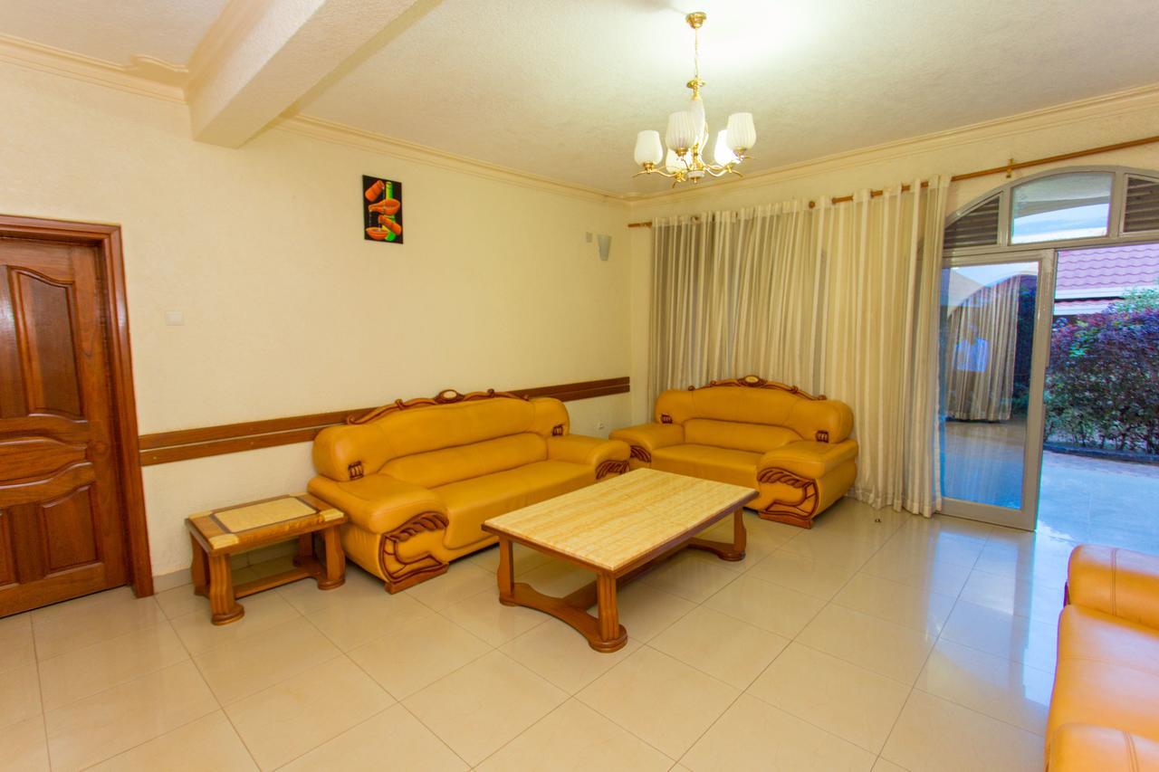קיגאלי Corina K Guest House מראה חיצוני תמונה
